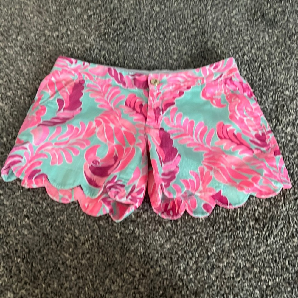 Lilly Pulitzer The Buttercup Shorts Size 2